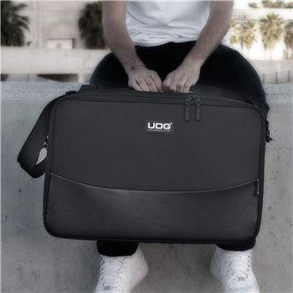 UDG U 7101 BL Urbanite MIDI Controller Sleeve Medium Case | Ludimusic