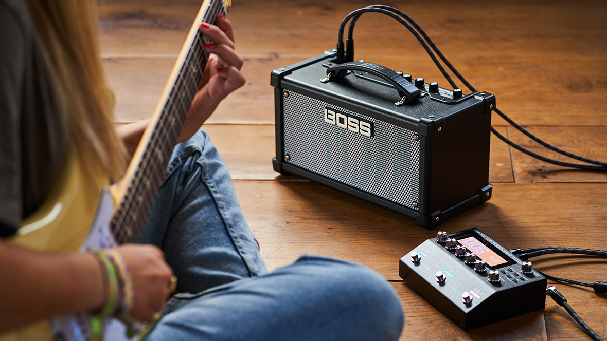 Boss Dual Cube LX, Ampli pour Guitare avec Adaptateur Bluetooth