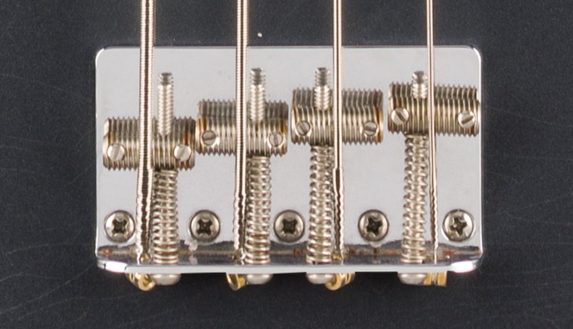 4-Saddle Vintage-Style Bridge With Threaded Steel Saddles