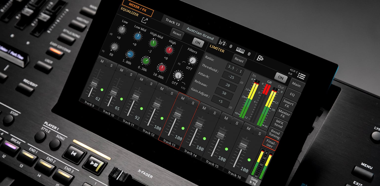 Intuitive Mixer Section with Extensive Effects Processing