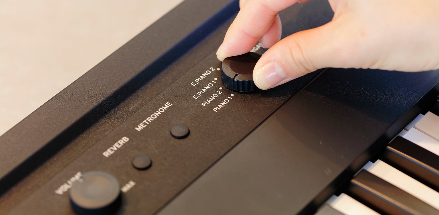 It is easy to choose from eight different sounds - all with the turn of a dial