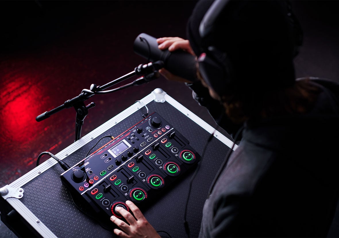 Amazon.com: Boss RC-505 MkII Loop Station Bundle with 10ft