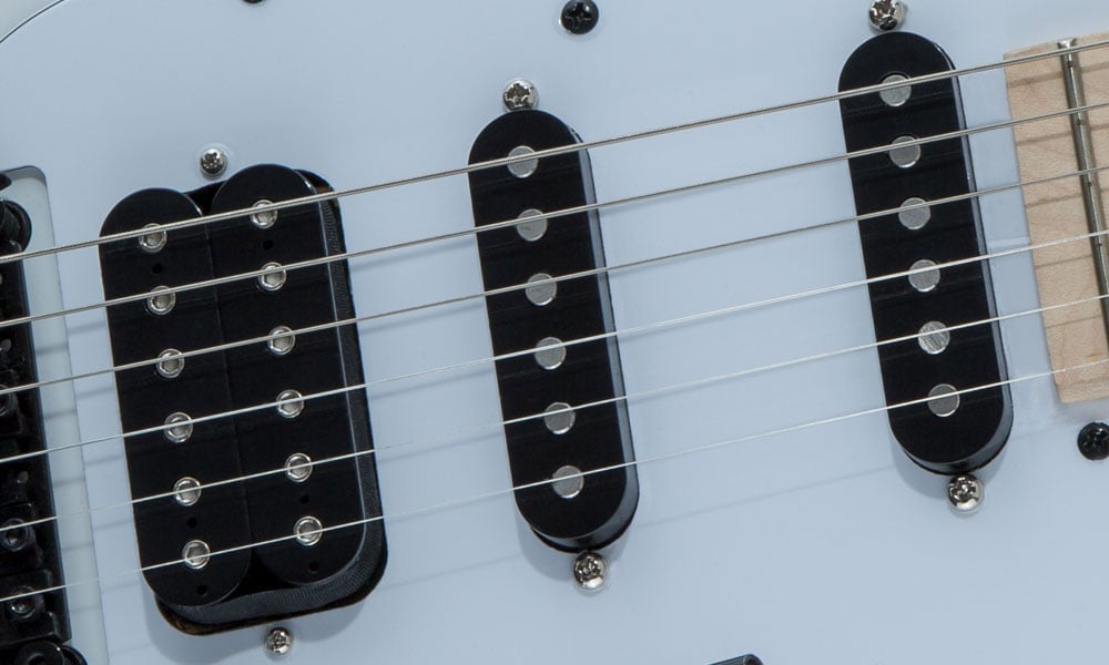 Hss Confirguration: Jackson High-Output Humbucking (Bridge) & Jackson Single-Coil (Middle & Neck)