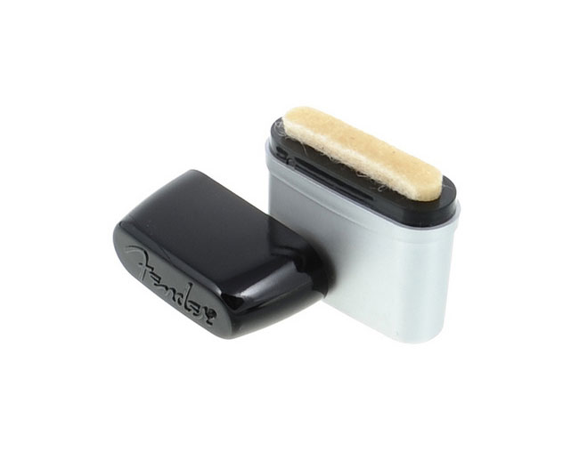 Fender Slick String Cleaner Care Kit