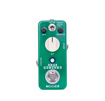 MOOER Lofi Machine Sampler Guitar Pedal