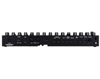 Roland SE-02 Analog Synthesizer | Ludimusic