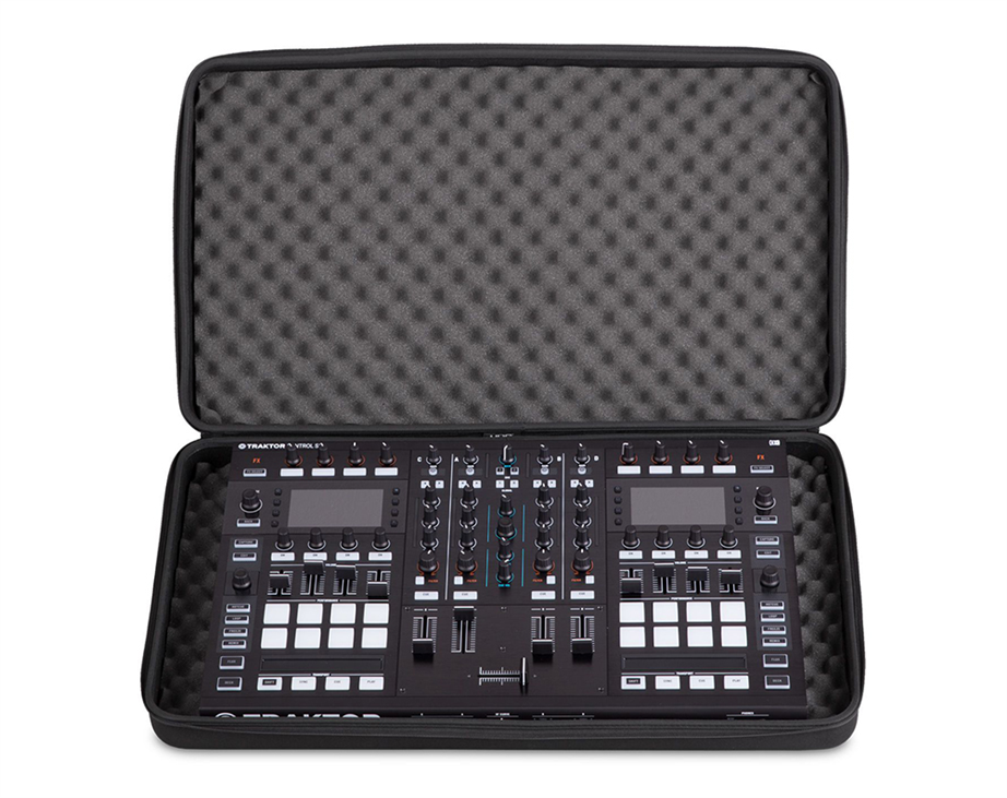 UDG U 8303 BL Extra Large Lightweight Case