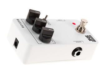 JHS 3 Series Reverb Guitar Pedal | Ludimusic