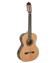 Paco Castillo 204 Spruce 4/4 Classical Guitar