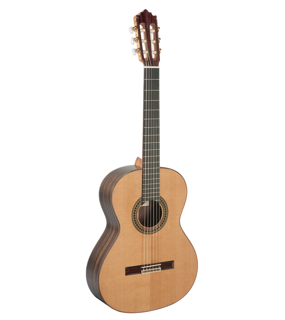 Paco Castillo 204 Spruce 4/4 Classical Guitar