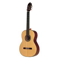 Esteve 12 4/4 Spruce Natural