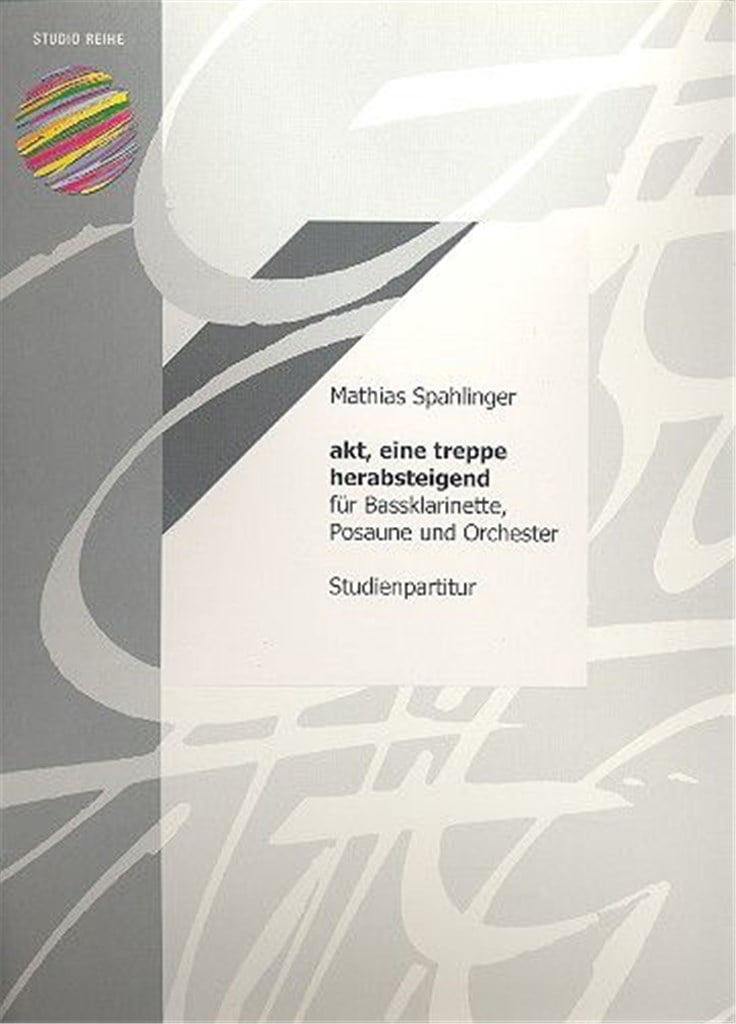 Akt Eine Treppe Herabsteigend