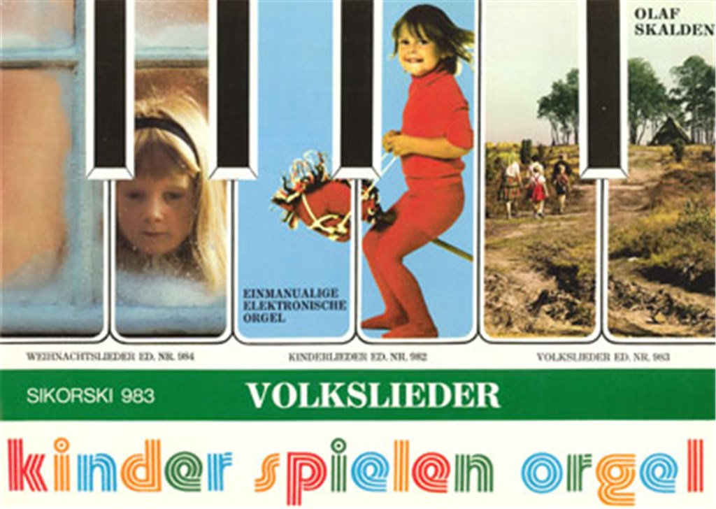 Kinder spielen Orgel: Volkslieder